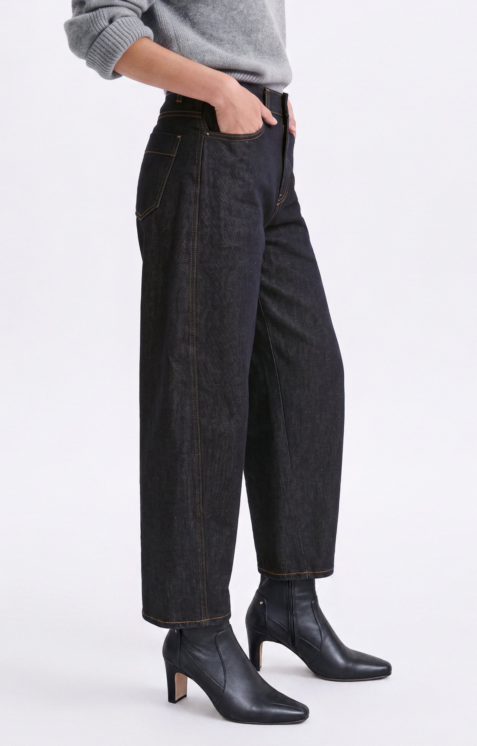 Caleb Jeans High-Waisted, Barrel Cut DENIM Vanessa Bruno