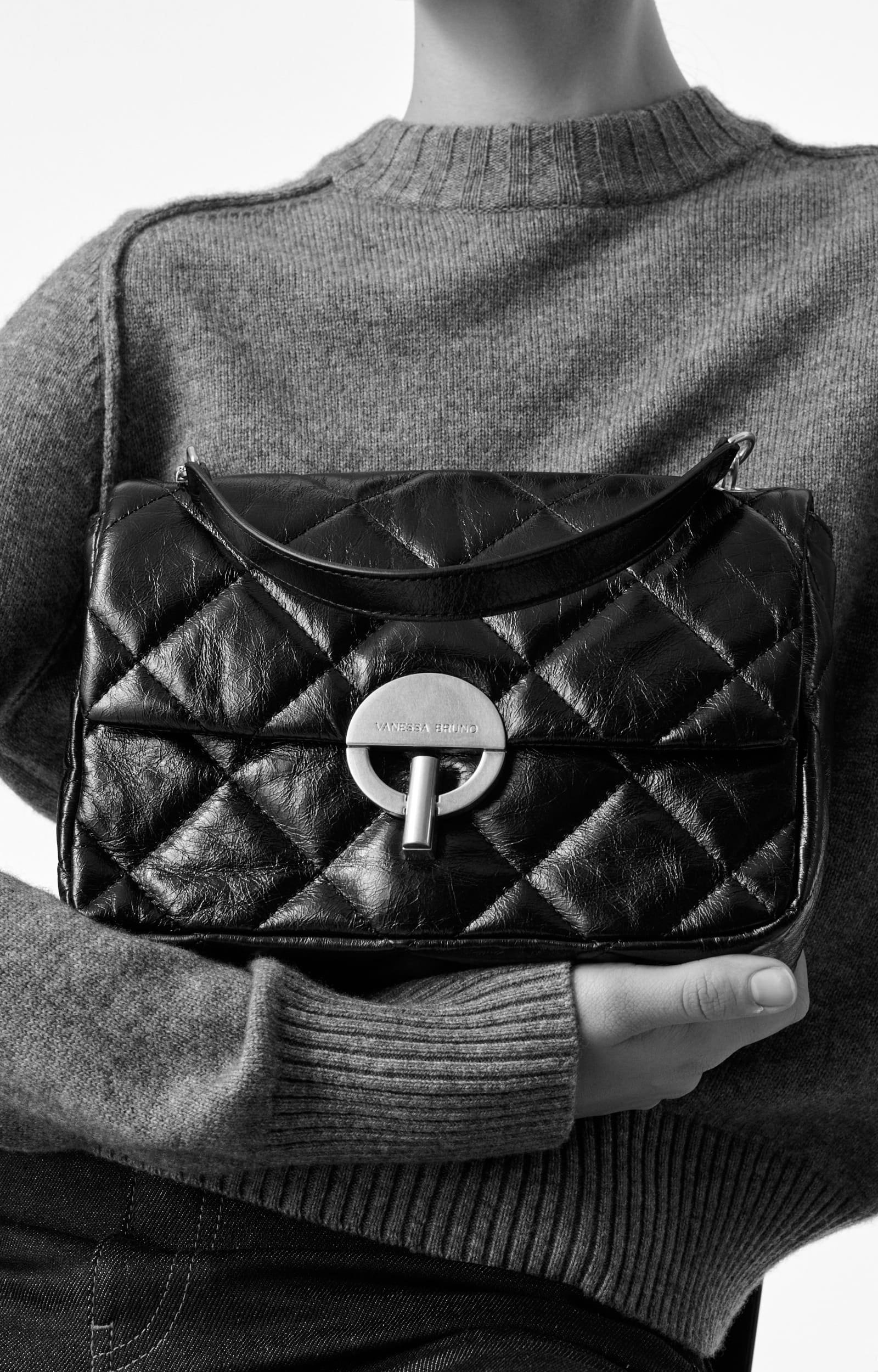 Large Cracked Leather Moon Bag Quilted crackled leather, made in Italy CHERRY Vanessa Bruno