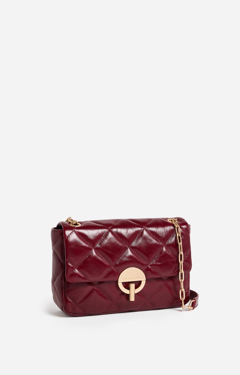 Large Cracked Leather Moon Bag Quilted crackled leather, made in Italy CHERRY Vanessa Bruno