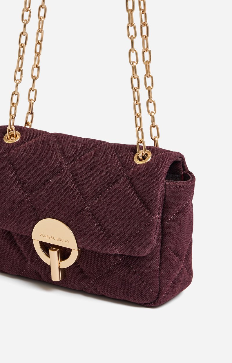 Medium Linen Moon Bag Quilted linen, gold clasp, made in Italy Aubergine Vanessa Bruno