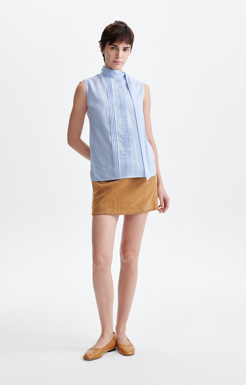 Hilly Sleeveless Blouse, Cotton, Pintucks, Lace-Up Collar, Sleeveless