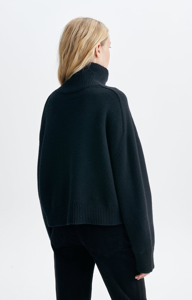 Ballerine Sweater Oversized roll-neck jumper in wool and yak Black Vanessa Bruno