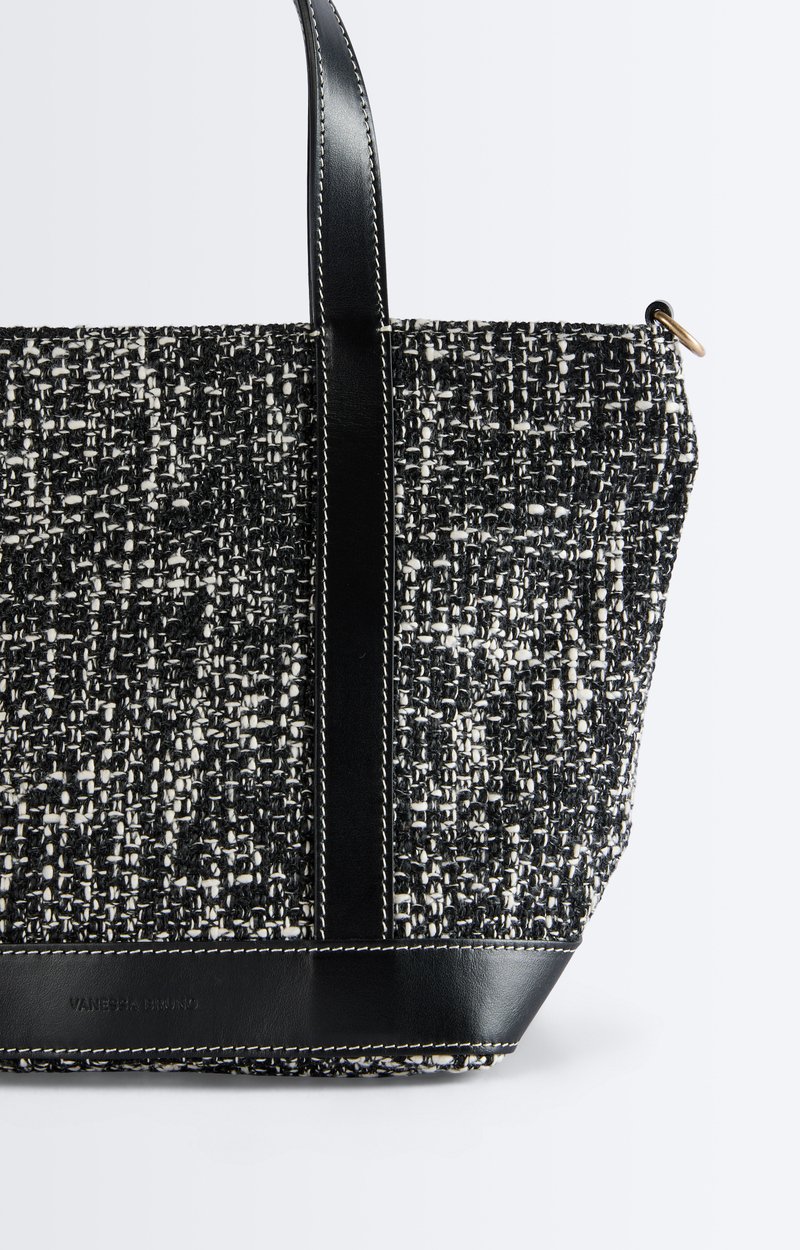 Tweed S Cabas Tote Tweed cabas, removable strap Black / White Vanessa Bruno