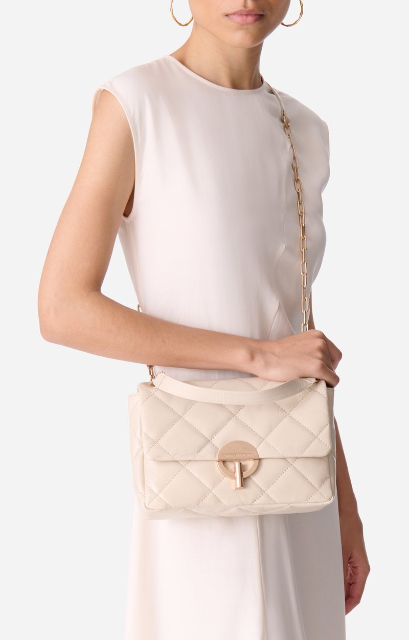 Grand Sac Moon En Cuir Craquel&eacute; Cuir craquel&eacute; matelass&eacute;, Made In Italie VANESSA BRUNO
