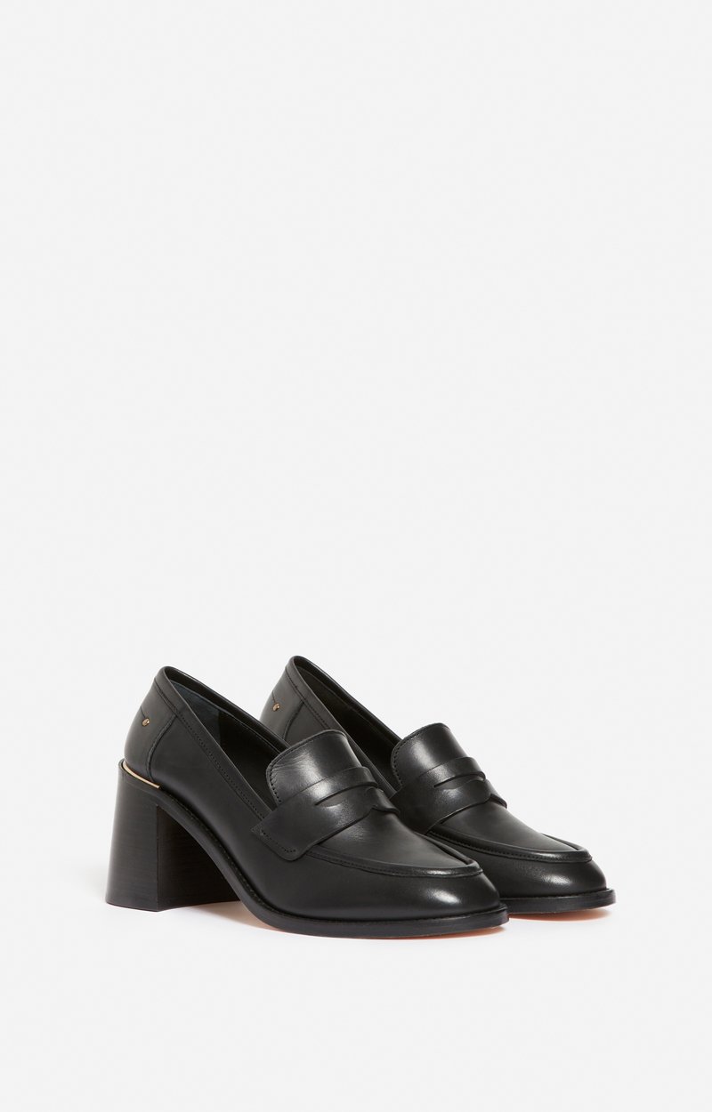 Mocassins &Agrave; Talon En Cuir Lisse Fabriqu&eacute; au Portugal VANESSA BRUNO