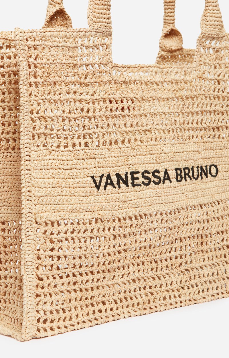 Grand Panier Raphia Crochet&eacute; Fabriqu&eacute; &agrave; Madagascar VANESSA BRUNO