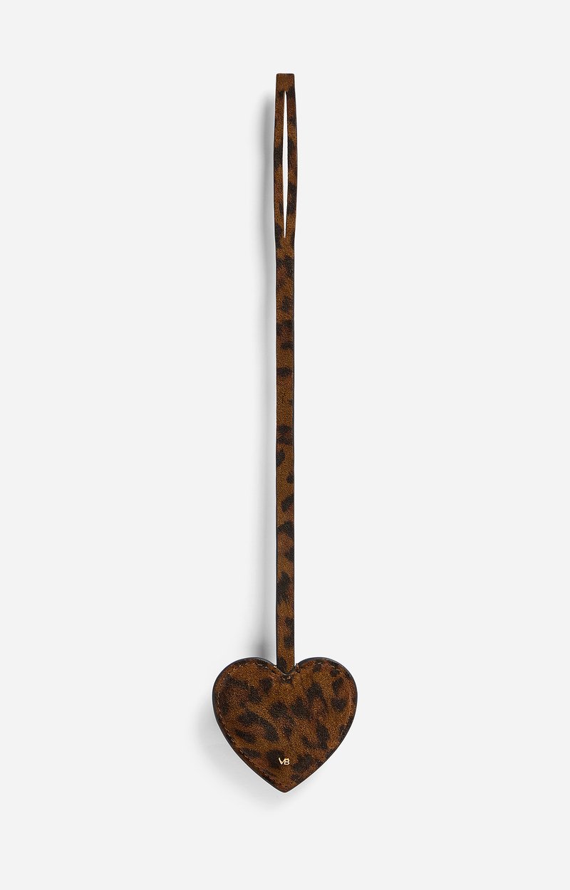 Charm C&oelig;ur L&eacute;opard C&oelig;ur en cuir imprim&eacute; l&eacute;opard VANESSA BRUNO