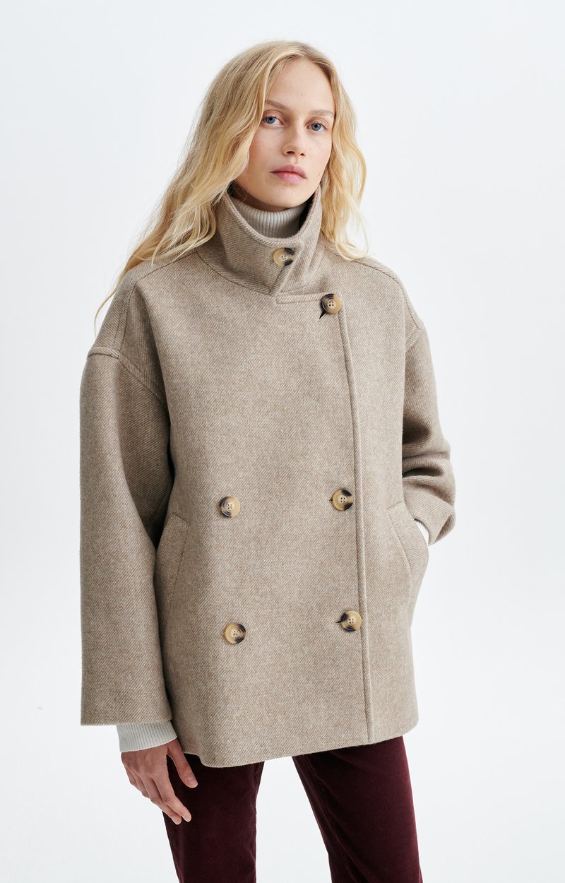 Manteau Ferman Manteau court en drap de laine, double boutonnage VANESSA BRUNO