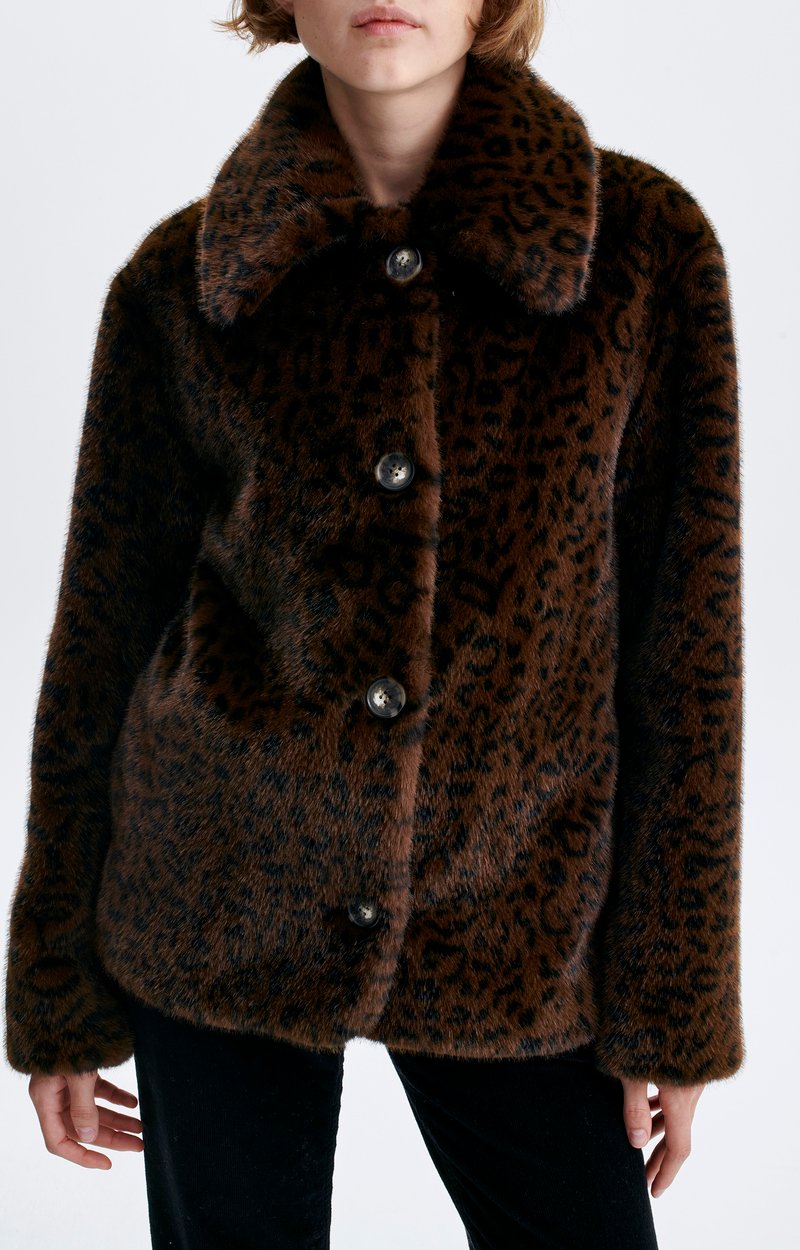 Veste Heagle Veste en fausse fourrure l&eacute;opard VANESSA BRUNO