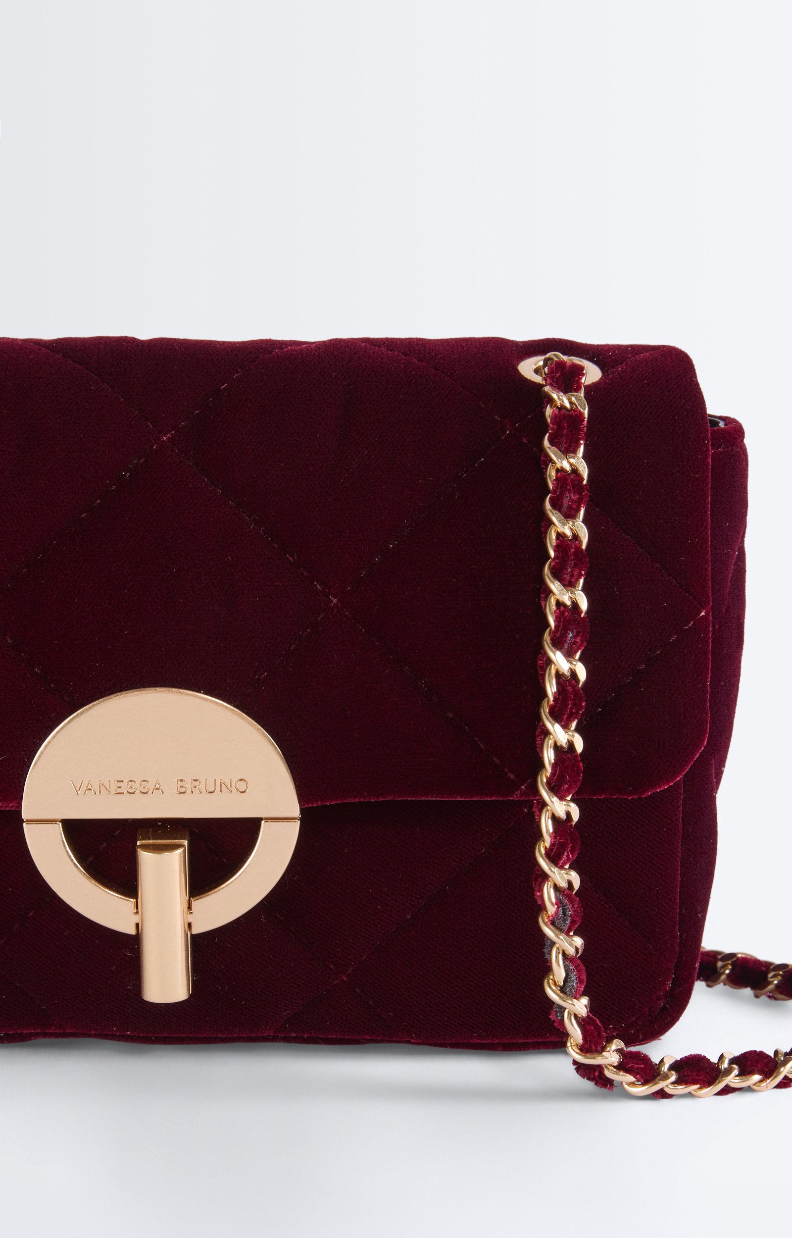 Moyen Sac Moon En Velours Sac Moon en velours matelass&eacute;, finitions cuir VANESSA BRUNO
