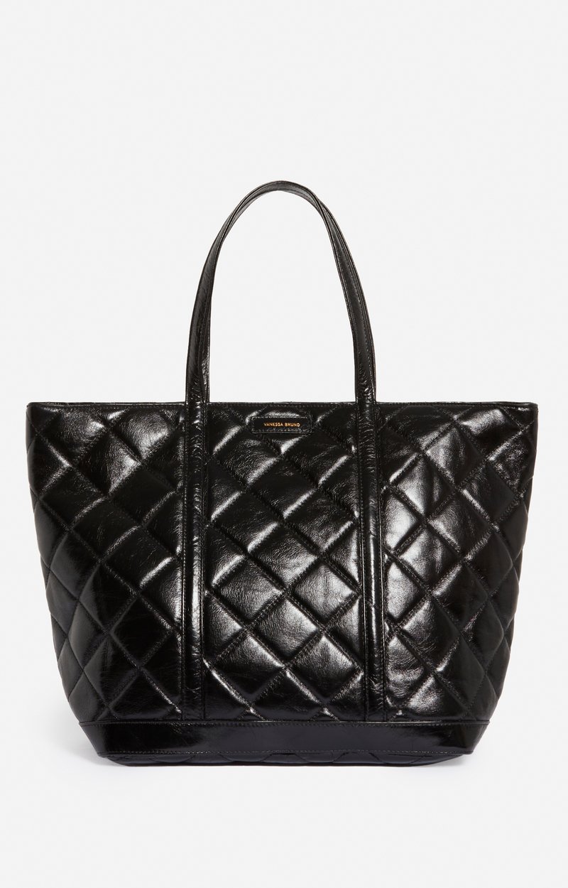 Quilted Leather XL Zipped Cabas Tote, Shoulder carry, zip closure