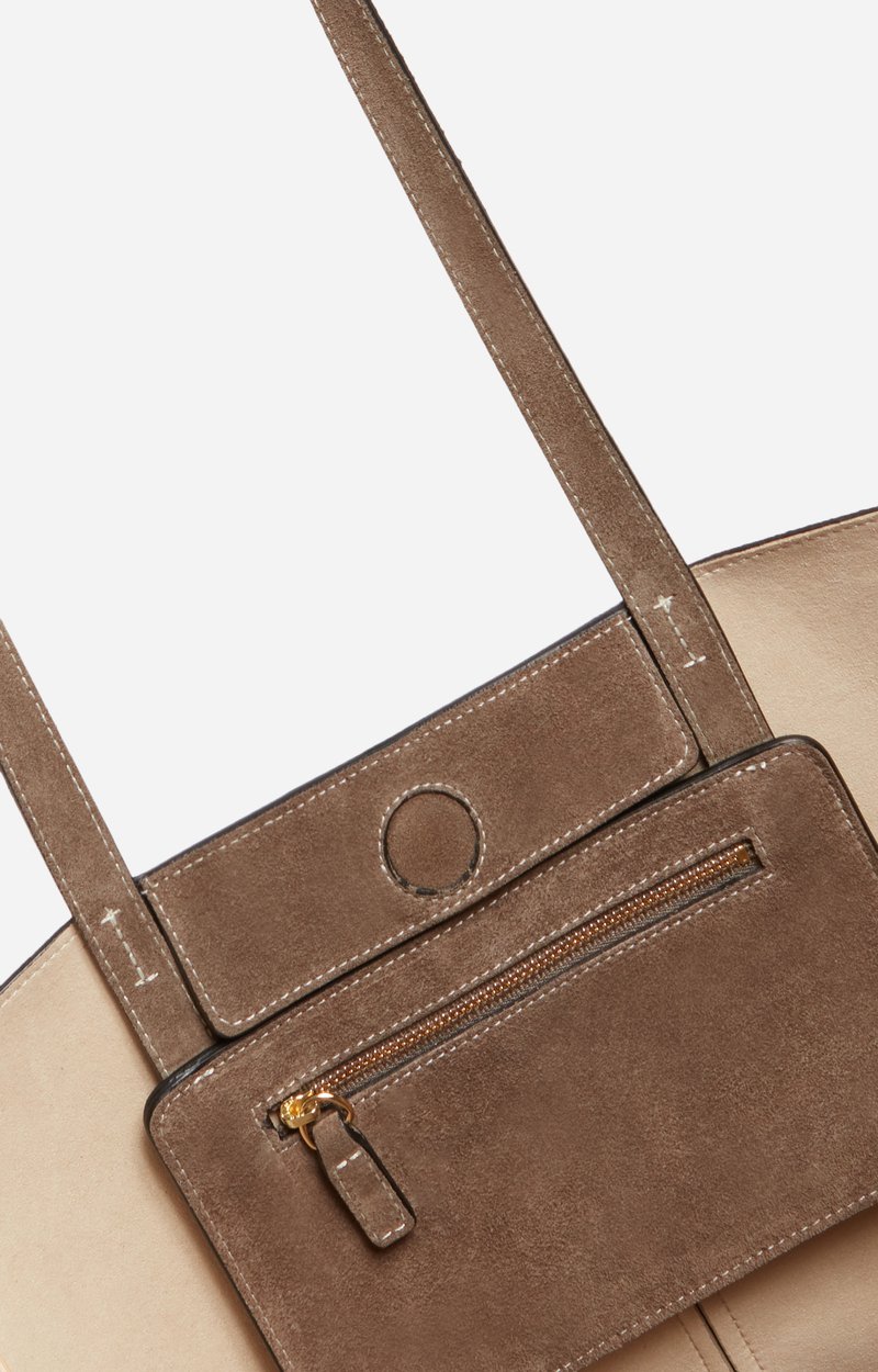 Small Calf Leather Daily Tote Cowhide leather, made in Italy Mole Vanessa Bruno