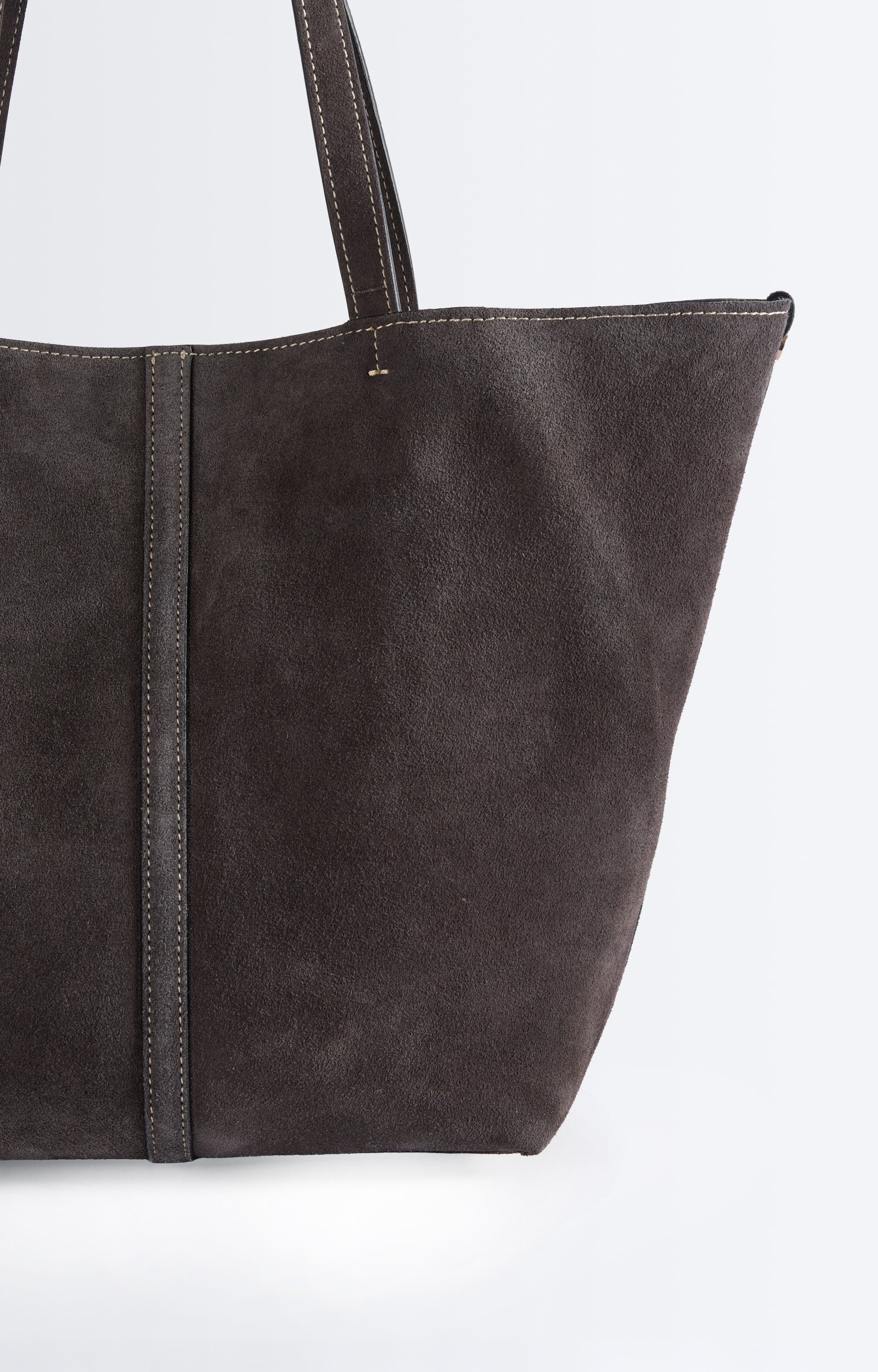 Small Calf Leather Daily Tote Suede leather tote, small size Alloy Vanessa Bruno