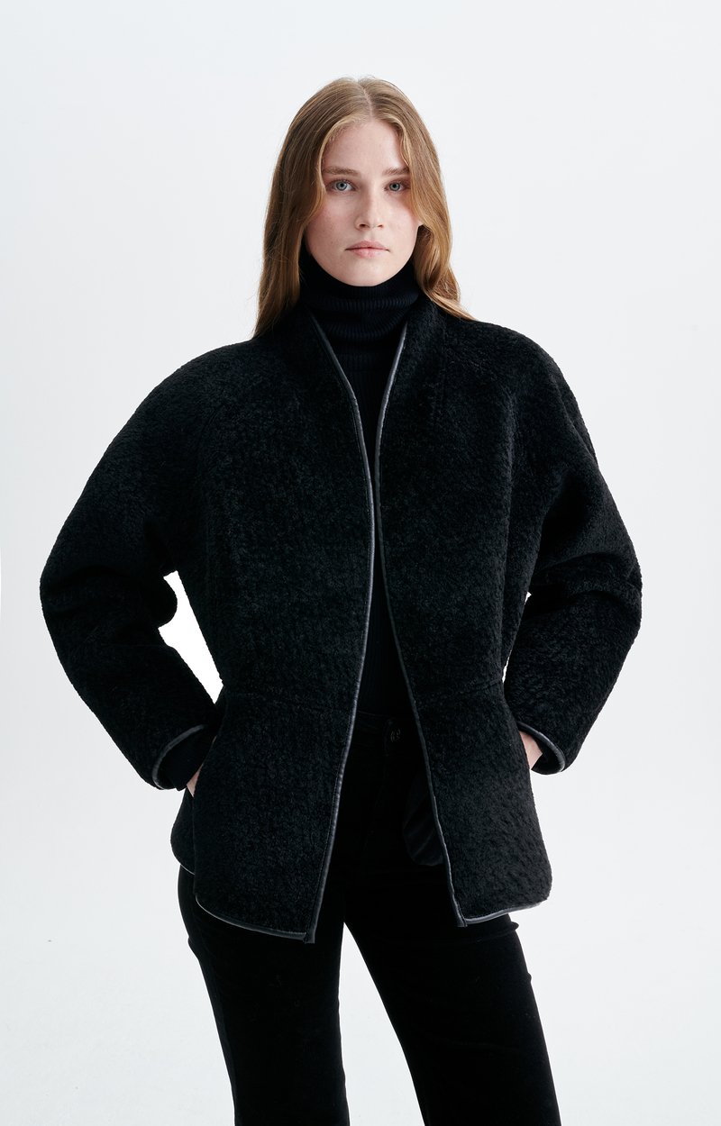 Fur Jacket Faux fur kimono jacket, leather-look belt Black Vanessa Bruno