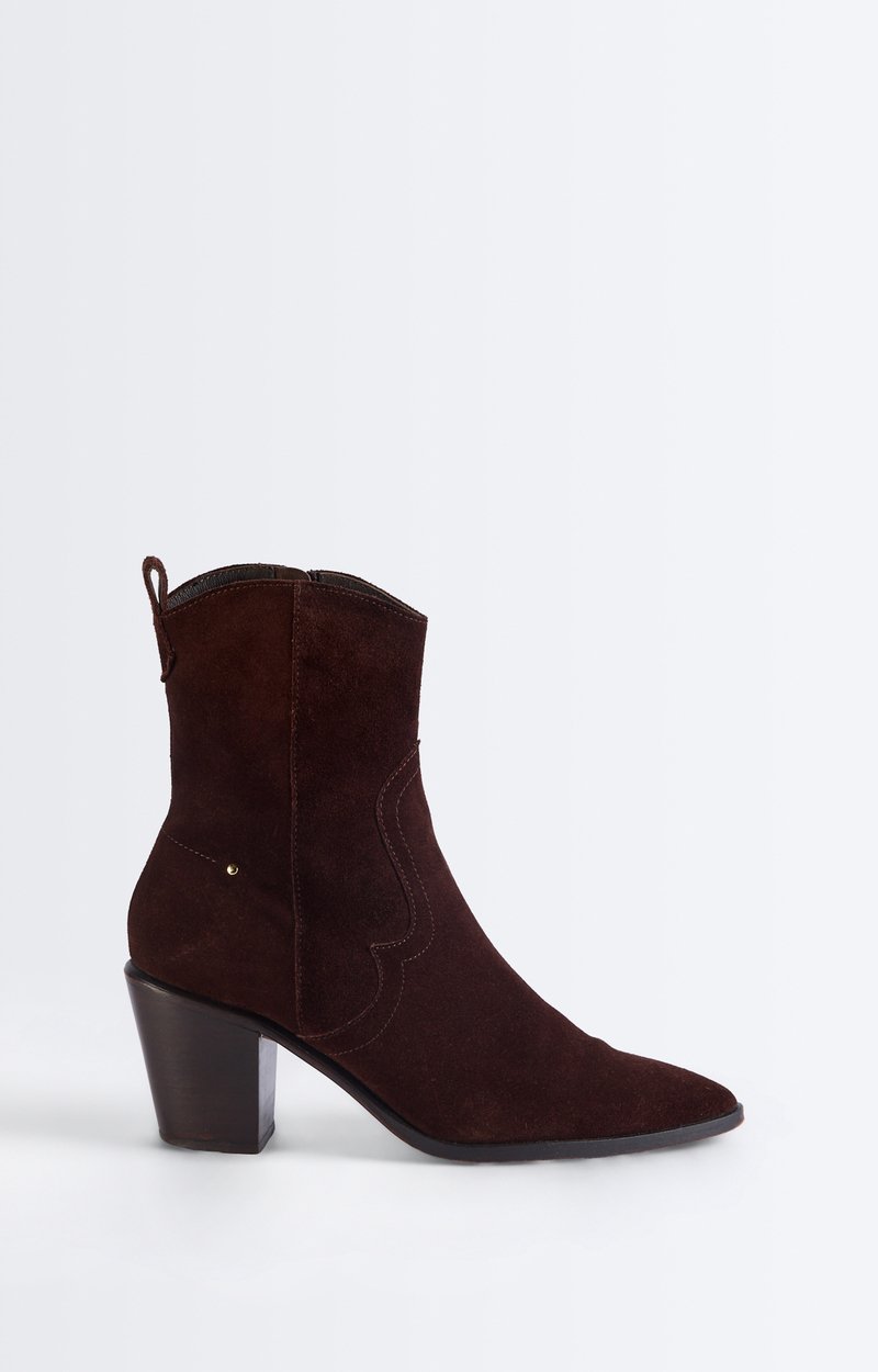 Santiag Ankle Boots 45mm Smooth cowhide western boots, 45mm heel Ebony Vanessa Bruno