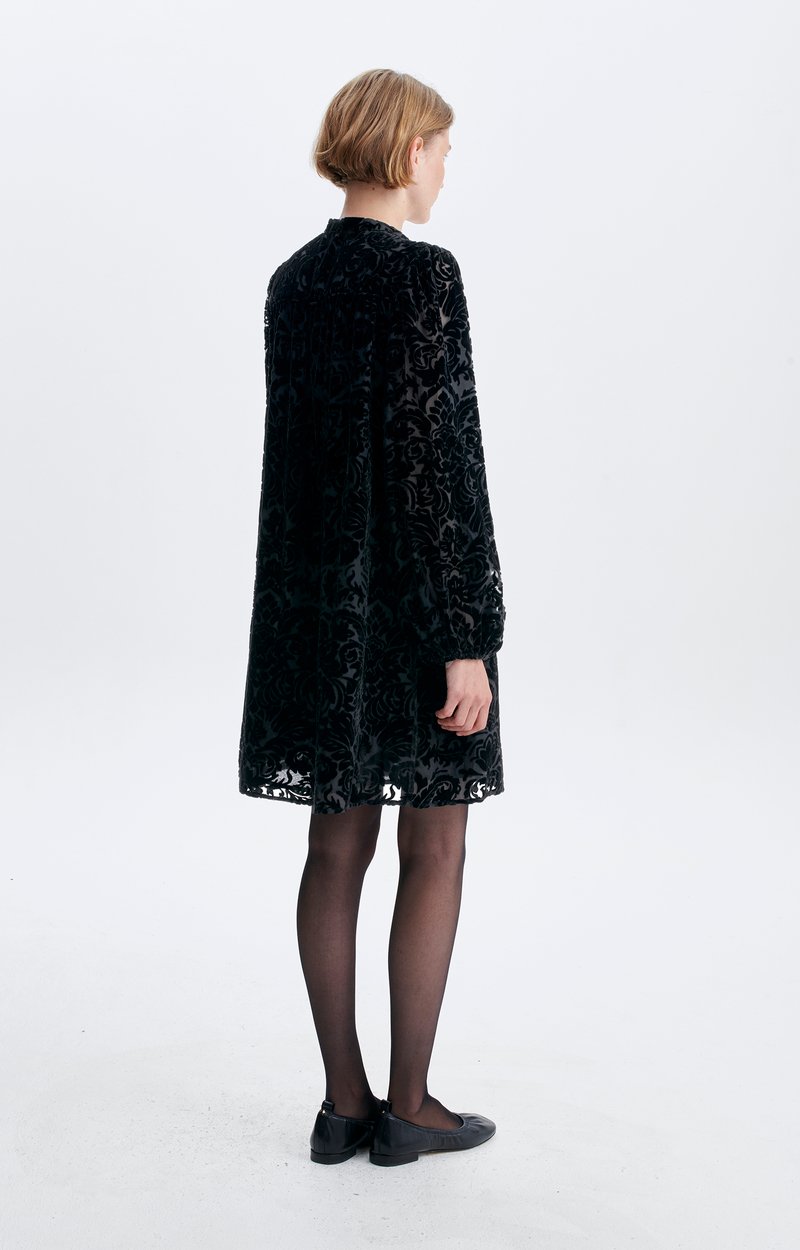 Hina Dress Short burnout velvet dress Black Vanessa Bruno