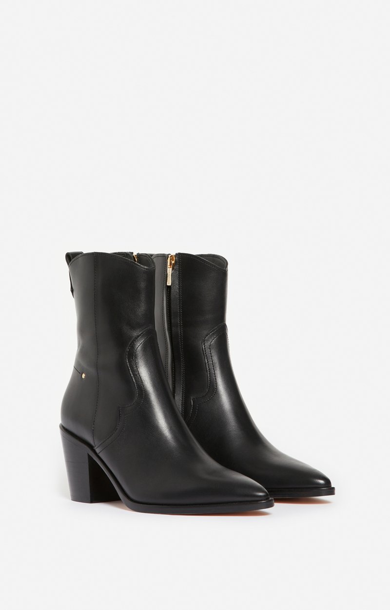 Leather Cowboy Boots Made in Portugal Black Vanessa Bruno