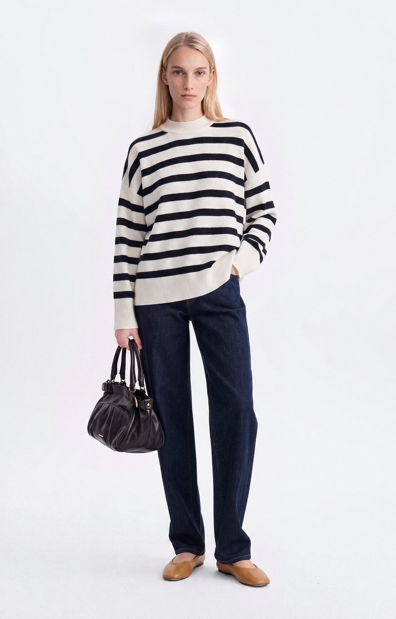 Haris Sweater Striped round-neck merino wool sweater Ecru / Navy Vanessa Bruno