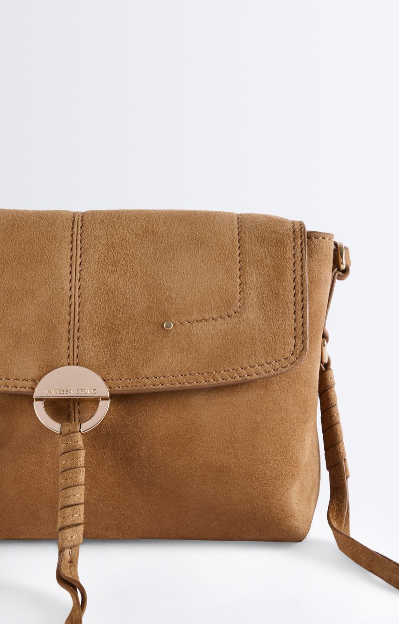 Small Leather Othilia Bag Goatskin clutch, adjustable strap HAZELNUT Vanessa Bruno