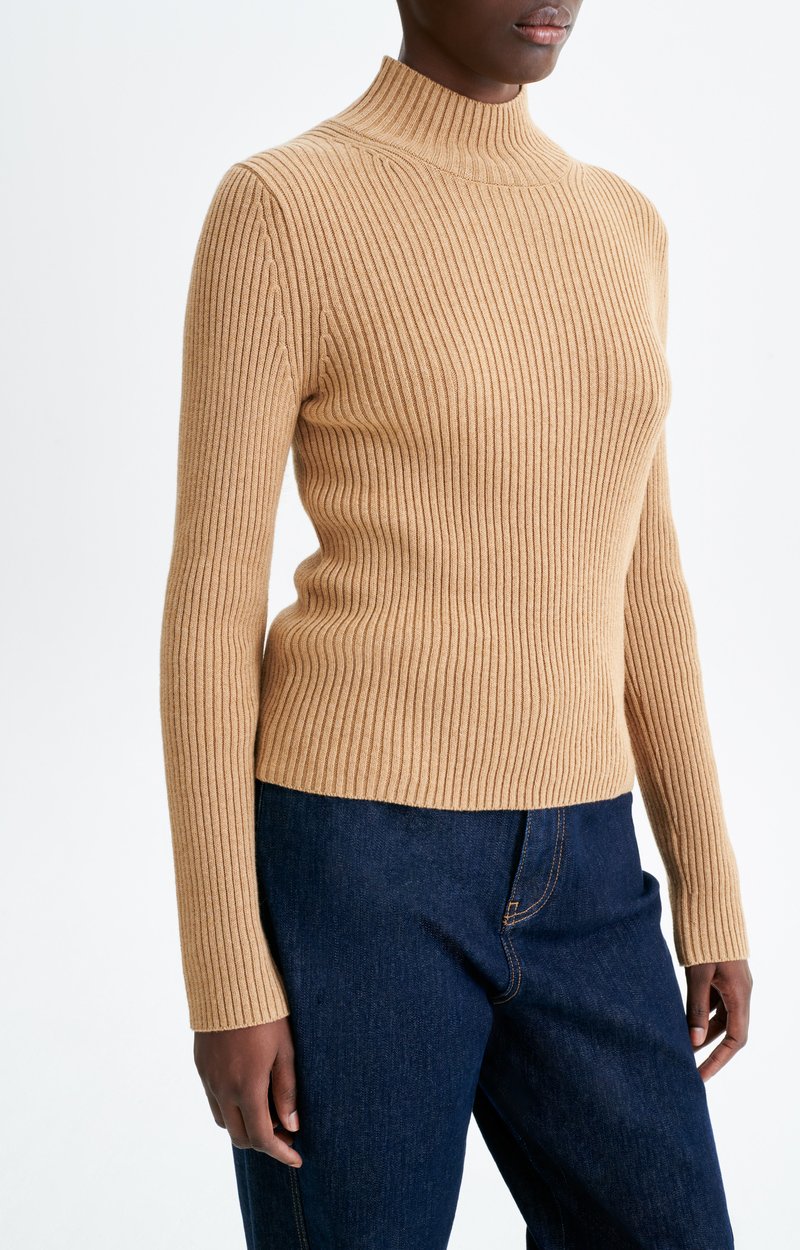 Hinda Sweater Ribbed fitted high-neck jumper Ficelle Vanessa Bruno